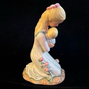 Vintage  Goebel Mother & Child Figurine